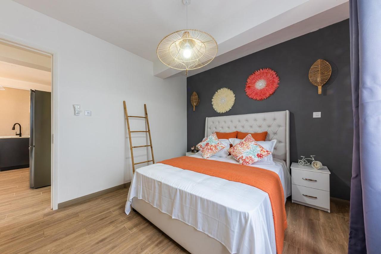 373 Wolmar Cosy And Modern Apartment- 200 Metres From The Beach And Supermarkets And Just Next To Domaine De Wolmar With Views Of Deers And Green Natural Park Flic-en-Flacq 外观 照片