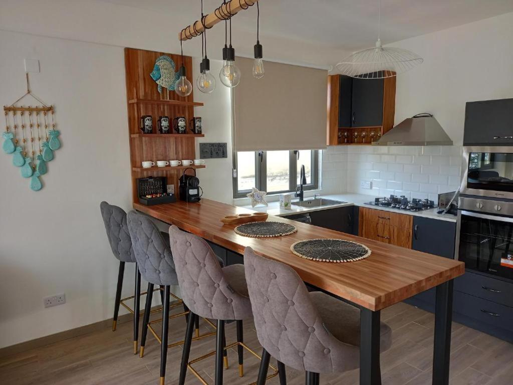 373 Wolmar Cosy And Modern Apartment- 200 Metres From The Beach And Supermarkets And Just Next To Domaine De Wolmar With Views Of Deers And Green Natural Park Flic-en-Flacq 外观 照片